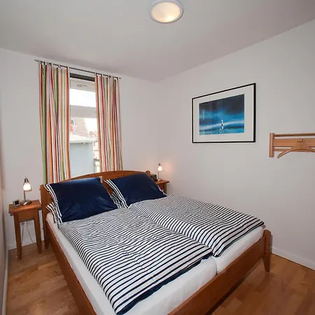 Apartment Haus Gud Hööb Whg 02 *